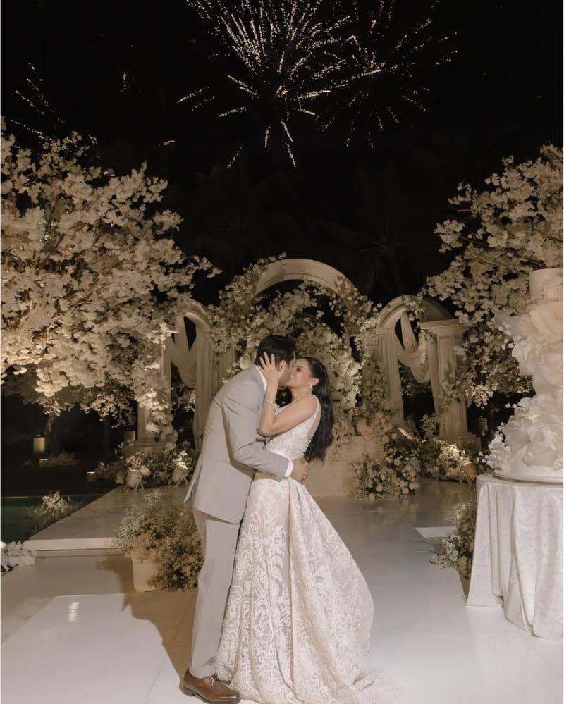 Instagram.com/yunitasiregar